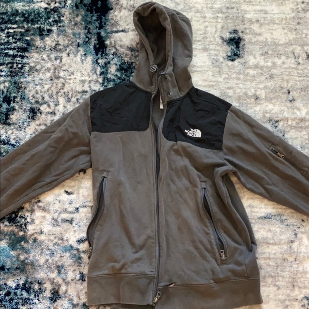 Men’s north face zip up hooded jacket